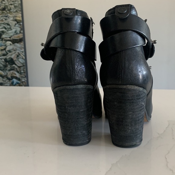 Rag and Bone Harrow Boot, size 38.5, fits a true 8.5 - Picture 4 of 5